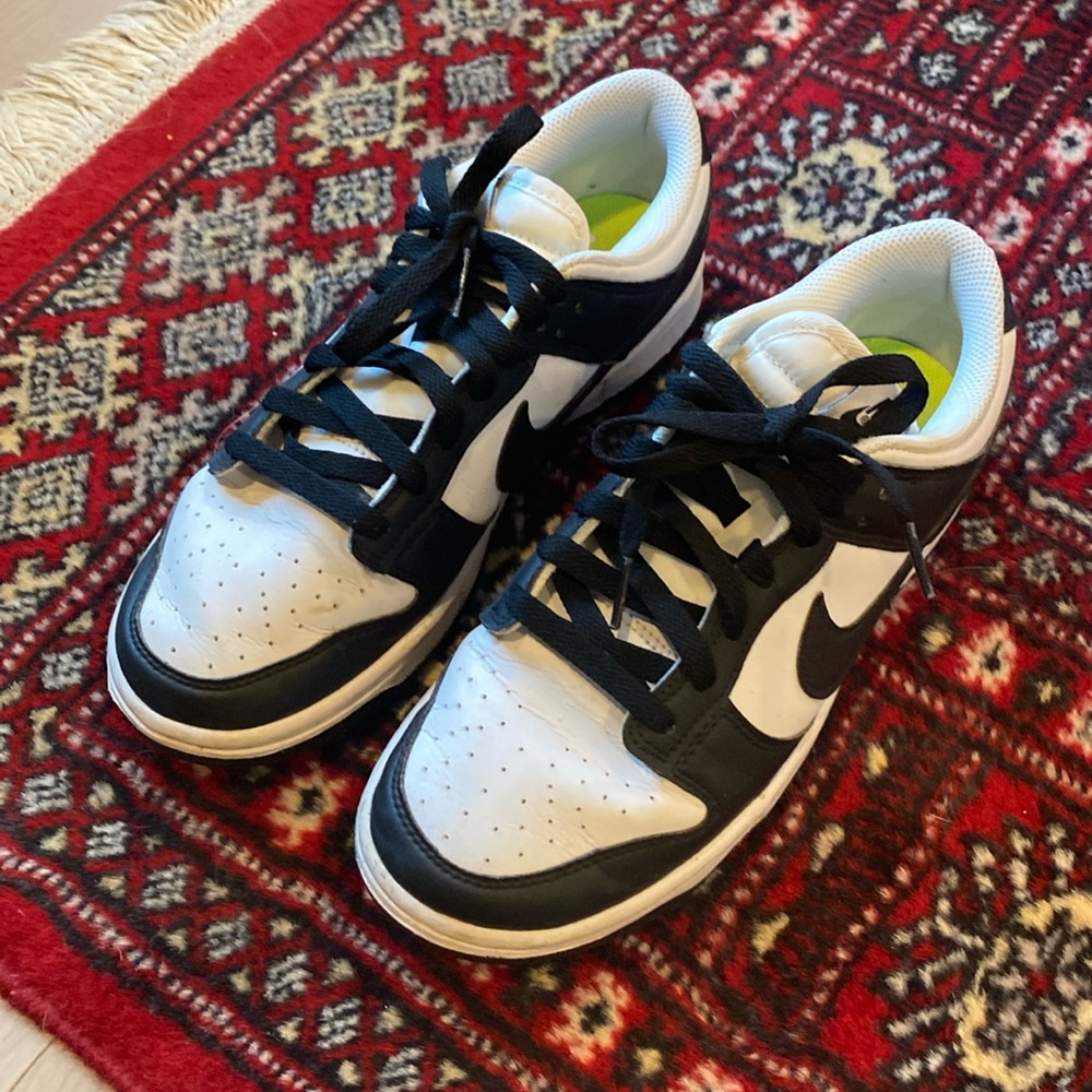 Nike Dunk Low Pandas